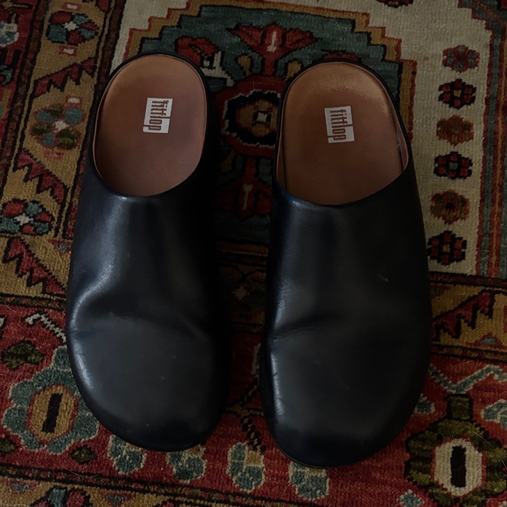 Fit Flop Clogs